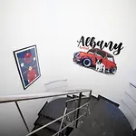 Hostal Albany