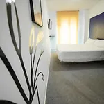 Hostal Albany