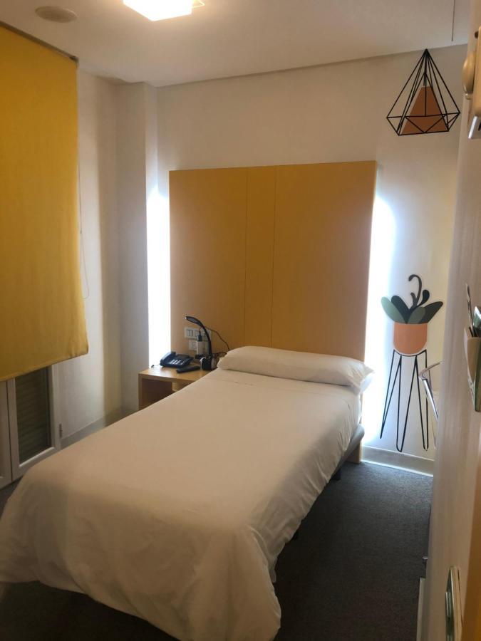 Albany Guest house 2*